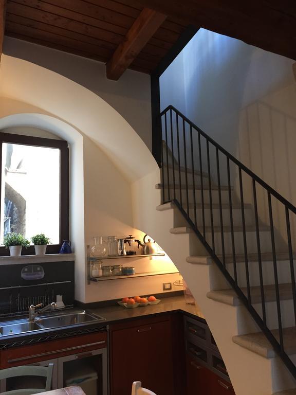 Casa Torre Di Mactheus Petraro Lejlighed Giovinazzo Værelse billede
