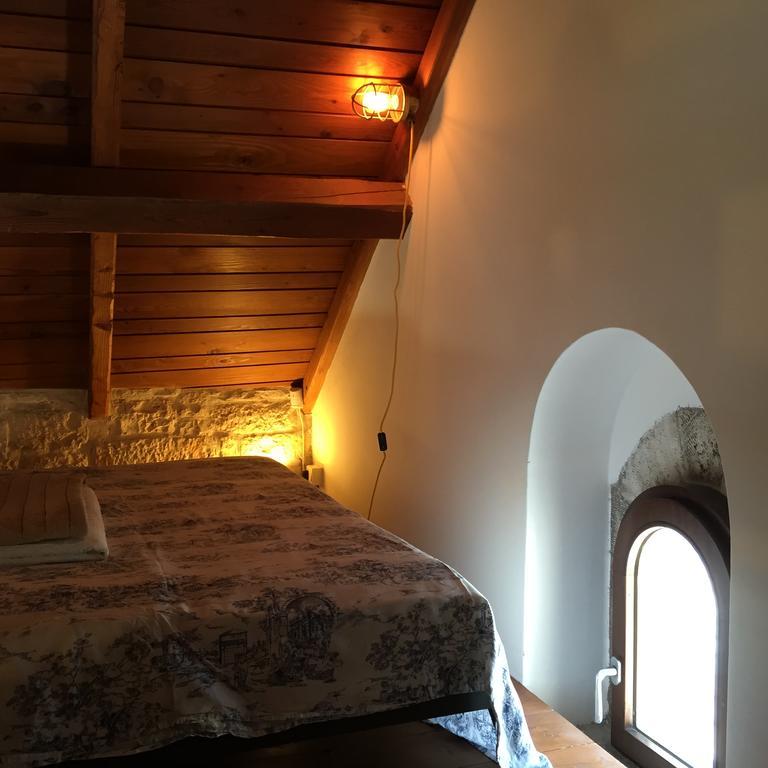 Casa Torre Di Mactheus Petraro Lejlighed Giovinazzo Eksteriør billede