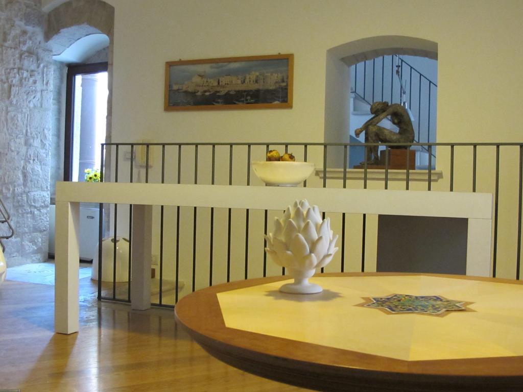 Casa Torre Di Mactheus Petraro Lejlighed Giovinazzo Eksteriør billede