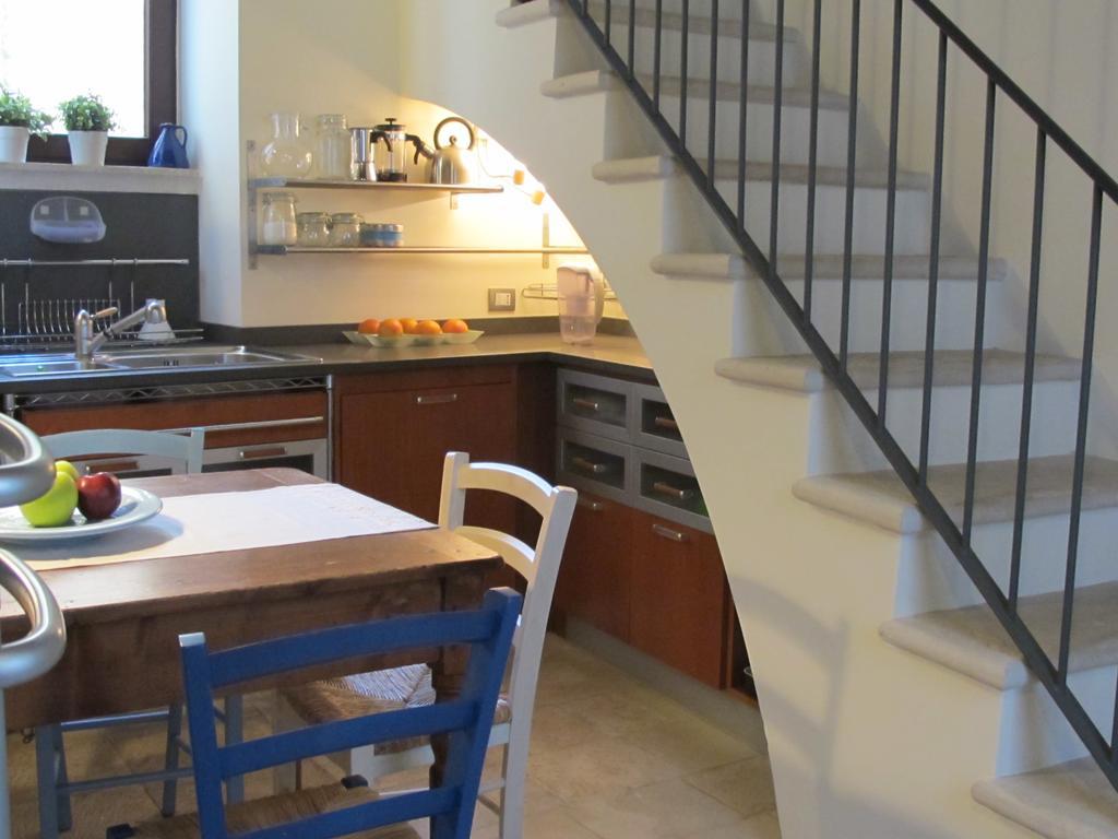Casa Torre Di Mactheus Petraro Lejlighed Giovinazzo Værelse billede