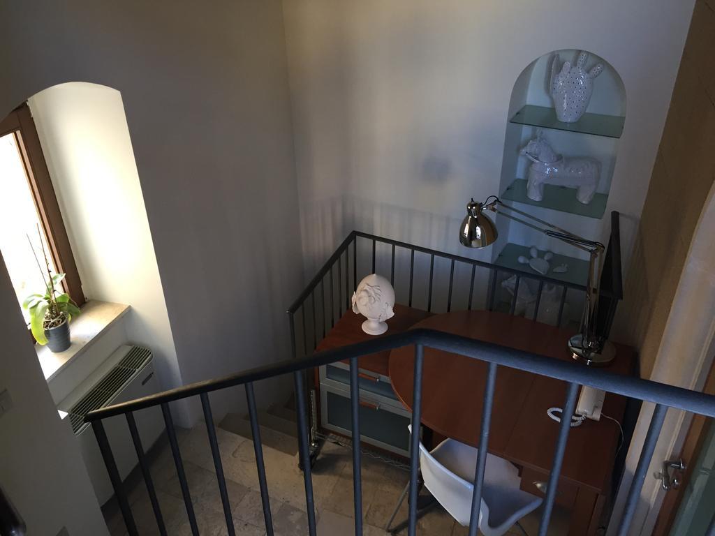 Casa Torre Di Mactheus Petraro Lejlighed Giovinazzo Værelse billede