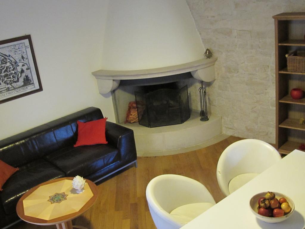 Casa Torre Di Mactheus Petraro Lejlighed Giovinazzo Eksteriør billede